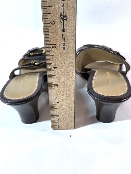 Liz Claiborne Tattianna Buckle Sandals Size 8 - Picture 2 of 3